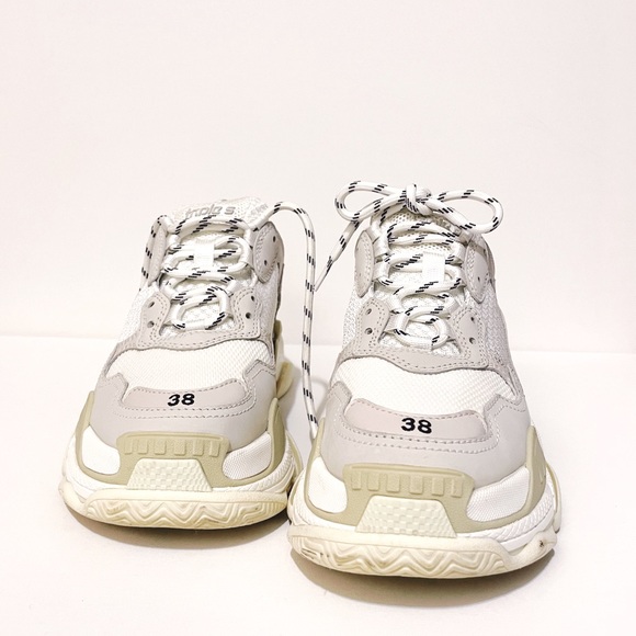 Balenciaga Triple S White Sneakers Size 38 Size 8 - Picture 11 of 11